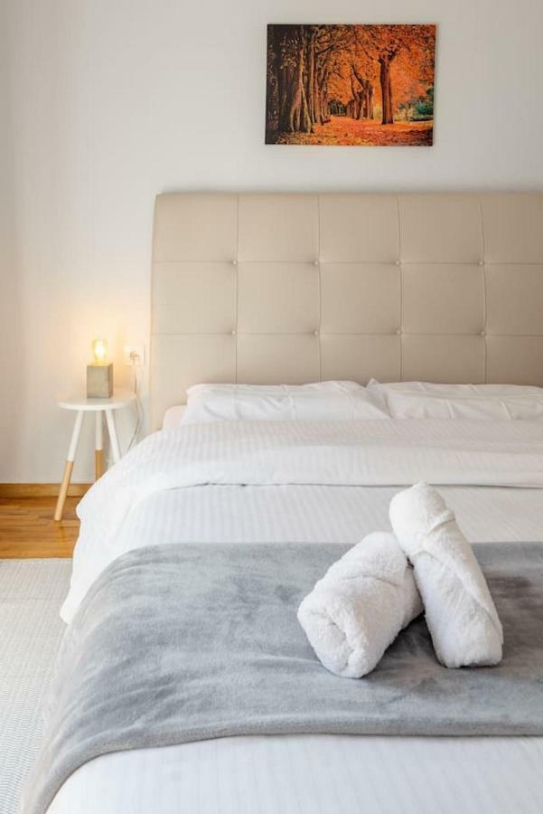 Upscale And Spacious 3Br Home Thessaloníki Exteriör bild